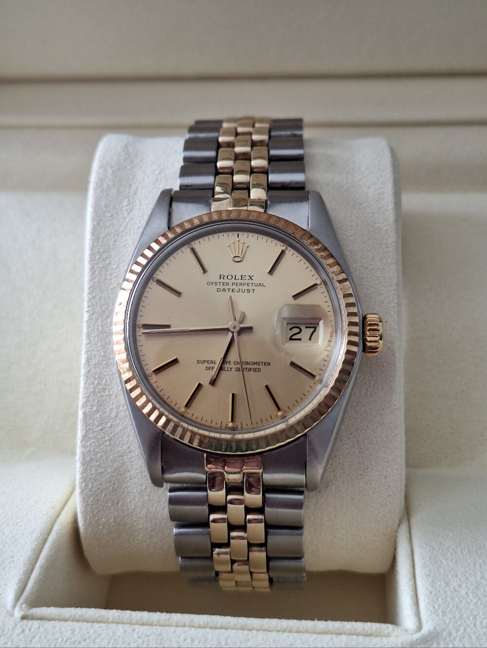 Rolex Oyster Perpetual Datejust Watch - Picture 3 of 13